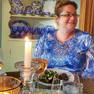 Meet your Posher, Diane